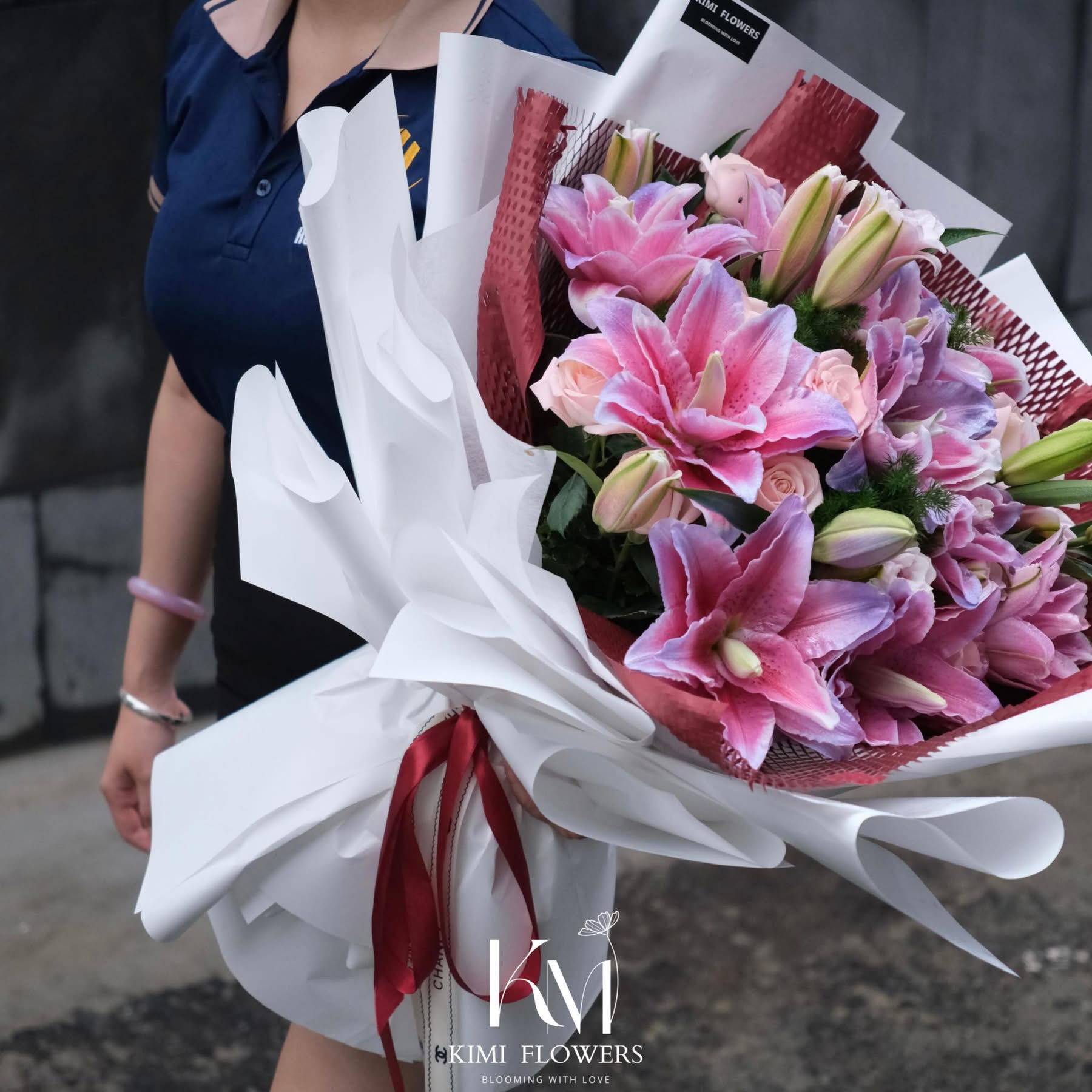 Bó Hoa Lily Kép Đẹp - Bó Hoa Lily Tone Hồng - Shop Hoa tươi HCM