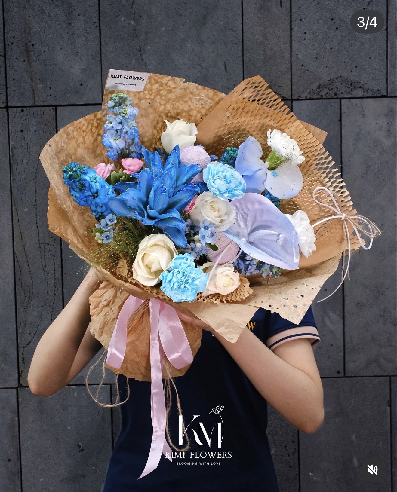 Lover In Bleu    HTP0475