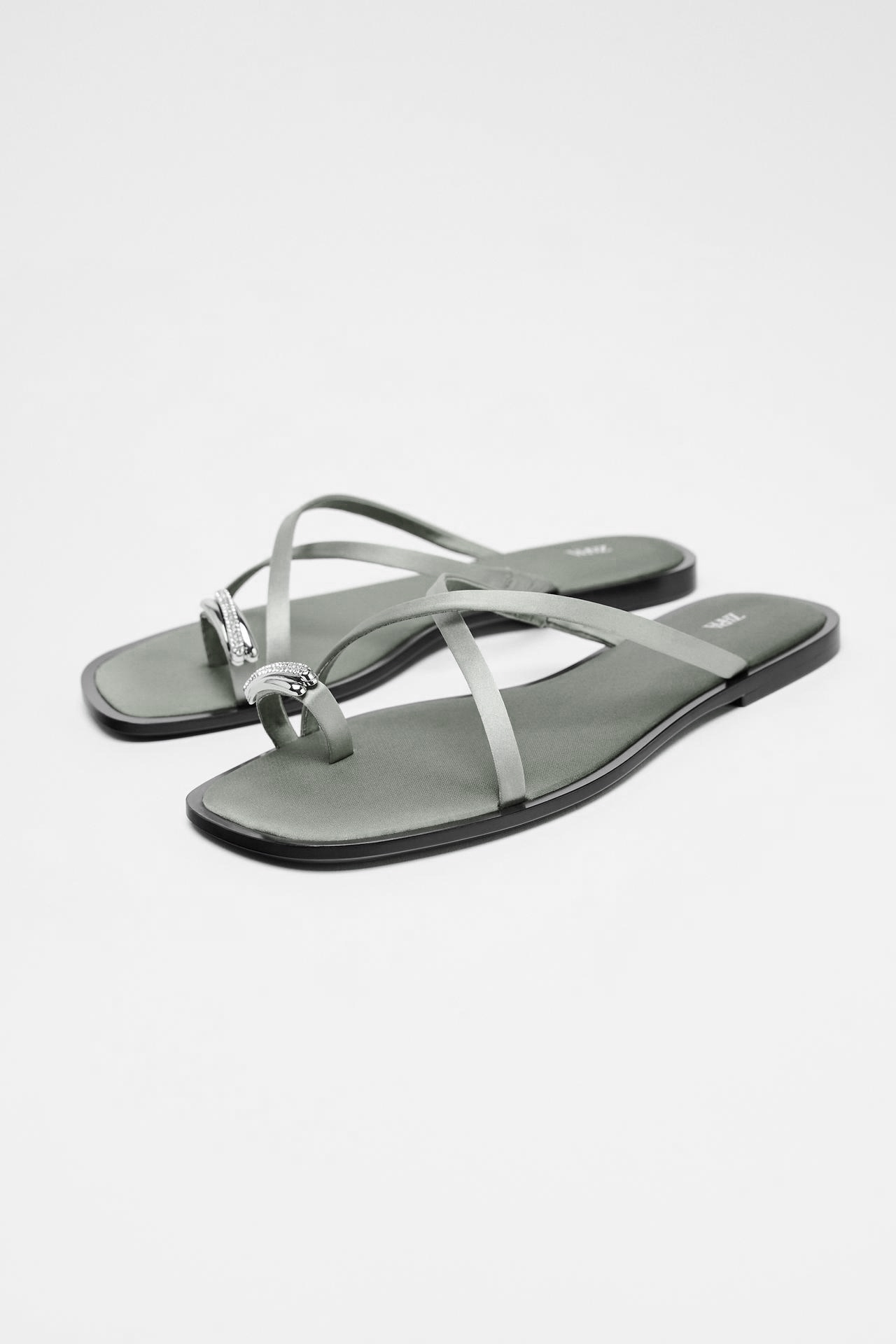 TOE-DETAIL SANDALS