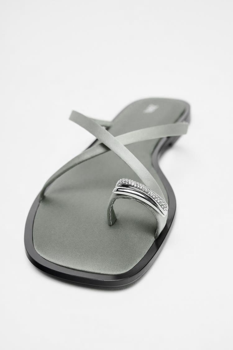 TOE-DETAIL SANDALS
