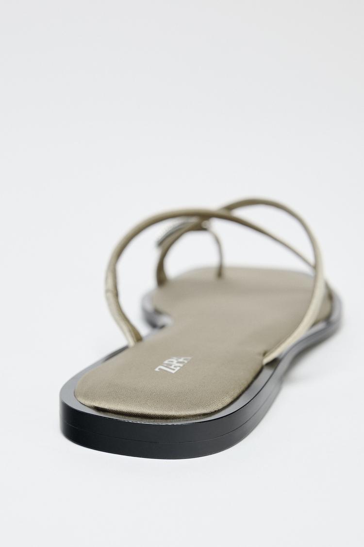 TOE-DETAIL SANDALS