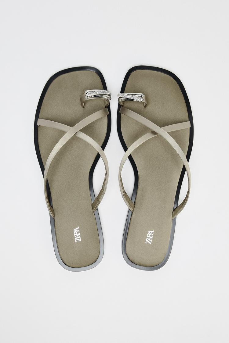 TOE-DETAIL SANDALS