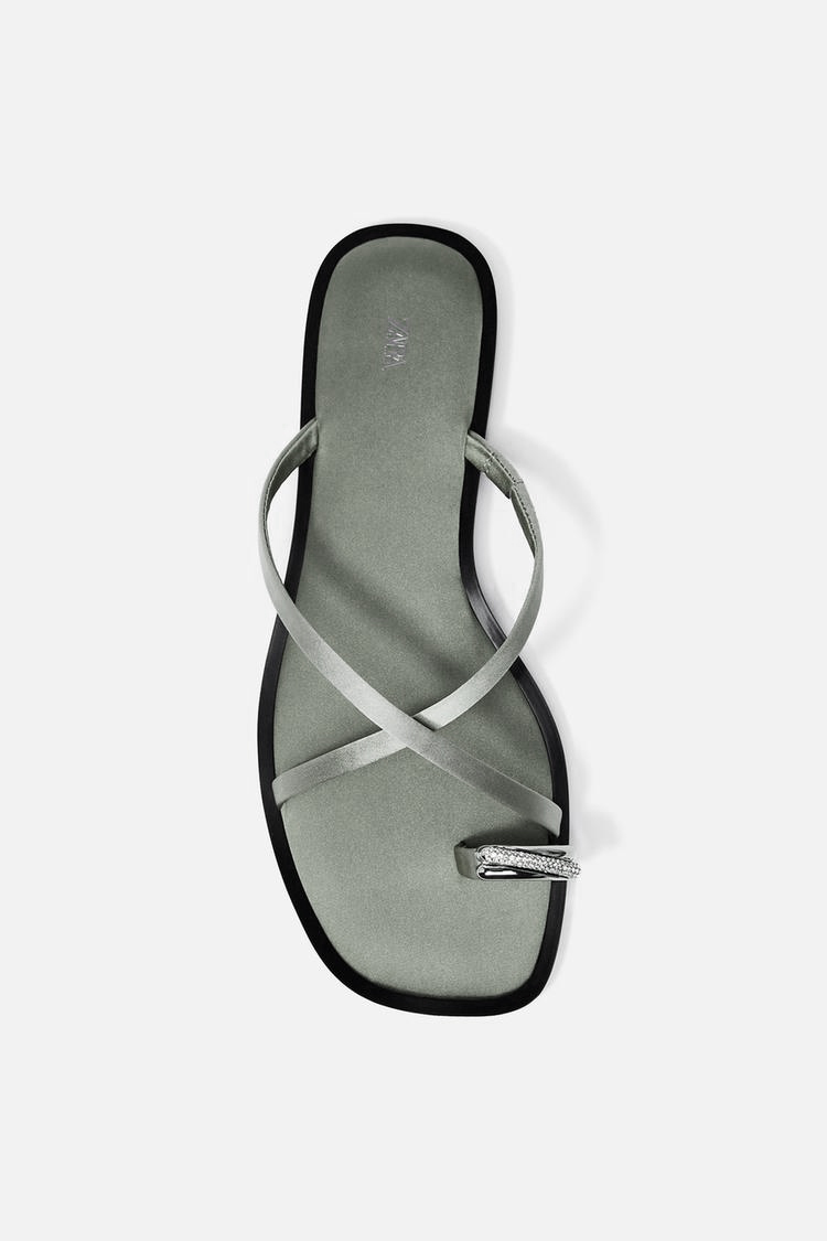 TOE-DETAIL SANDALS