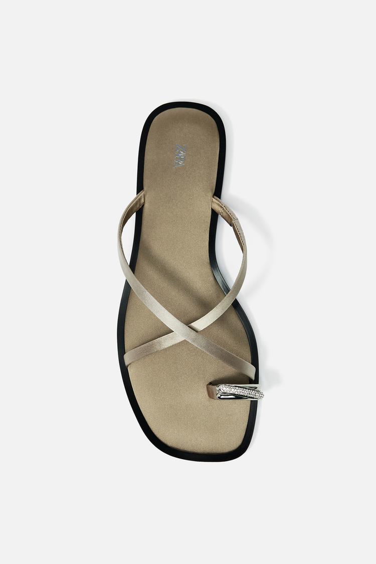 TOE-DETAIL SANDALS