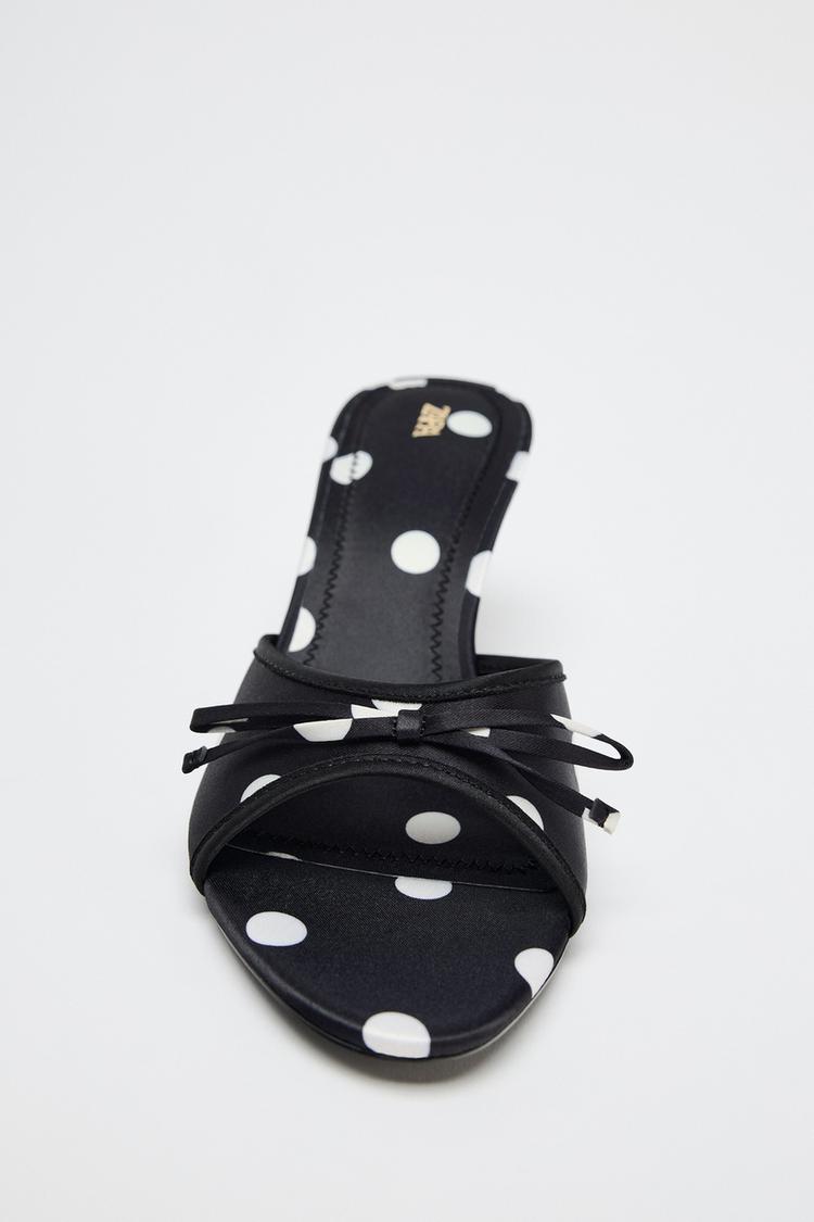 SATIN-EFFECT POLKA DOT SANDALS
