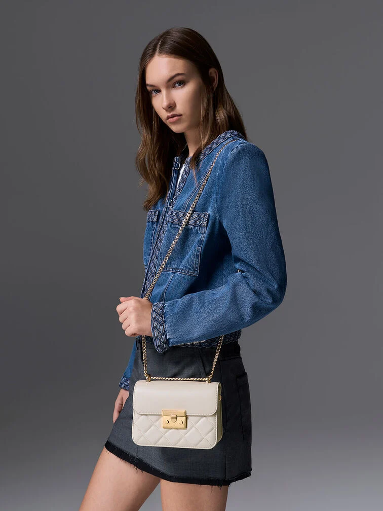 Quilted Push-Lock Chain Shoulder Bag