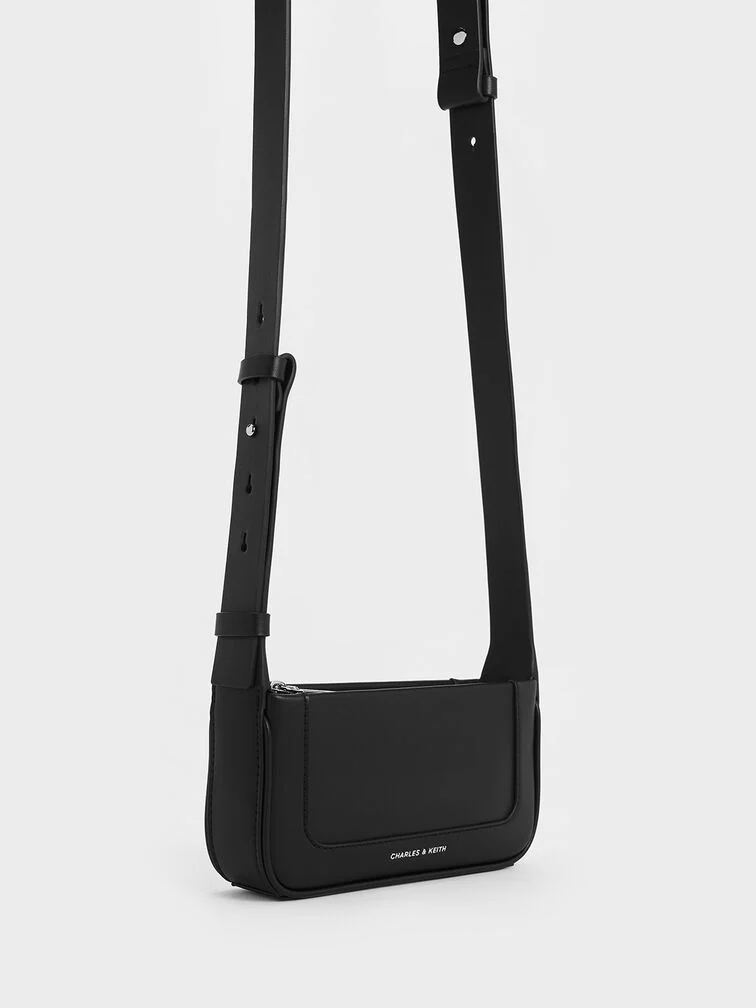 Daylla Square Shoulder Bag