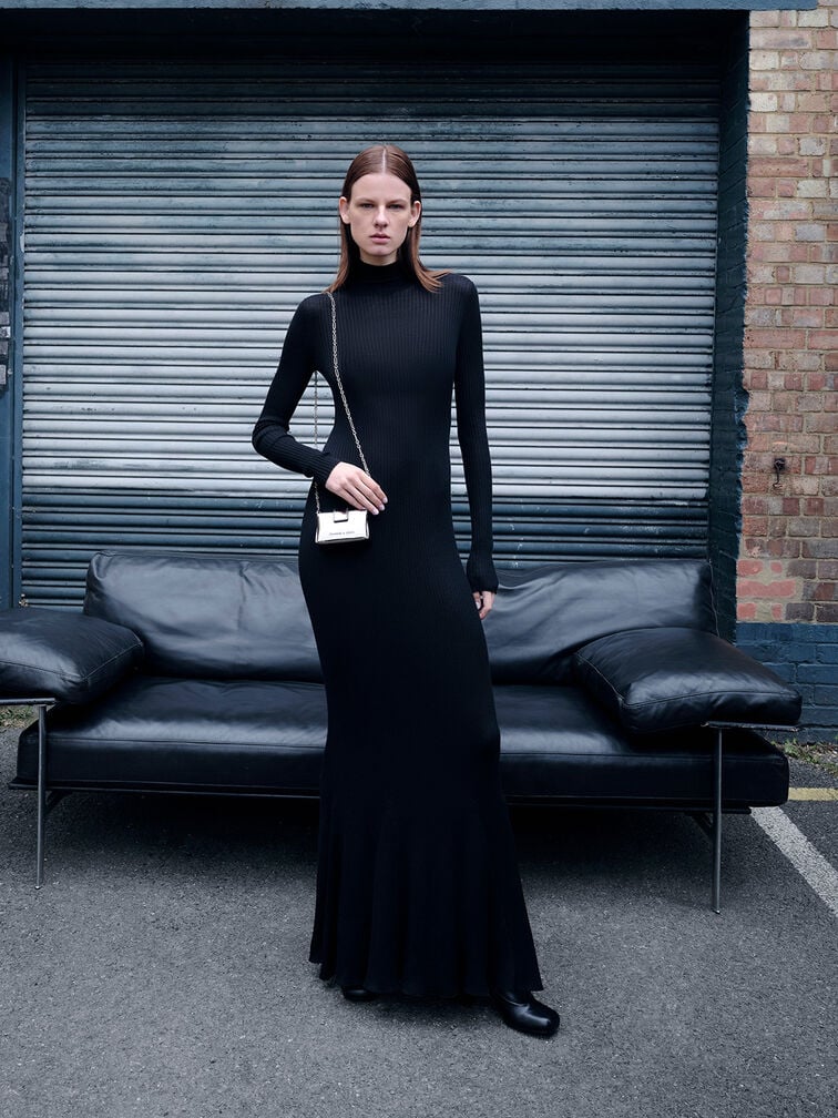 Bosie Metallic Top Handle Pouch