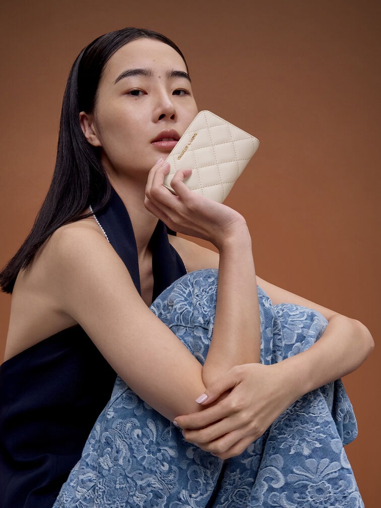 Alva Quilted Zip-Around Wallet