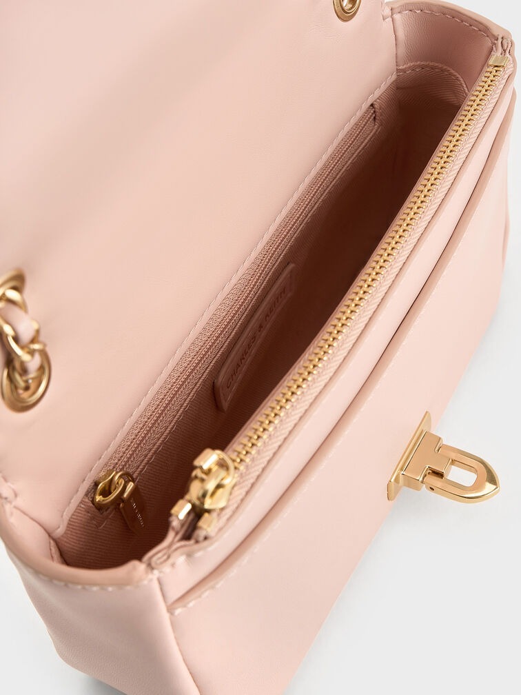 Arwen Diamond-Quilt Quilted Shoulder Bag