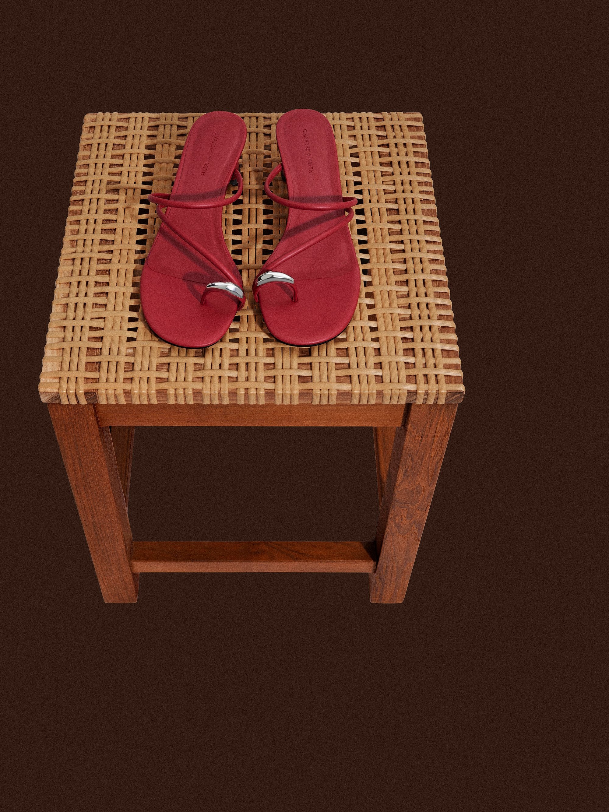 Metallic-Accent Strappy Toe-Ring Heeled Sandals