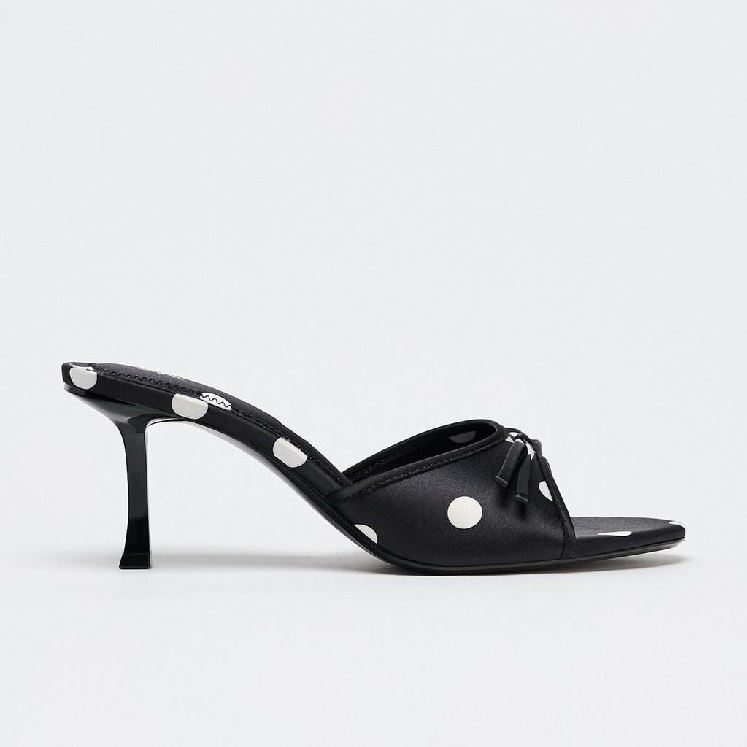 SATIN-EFFECT POLKA DOT SANDALS