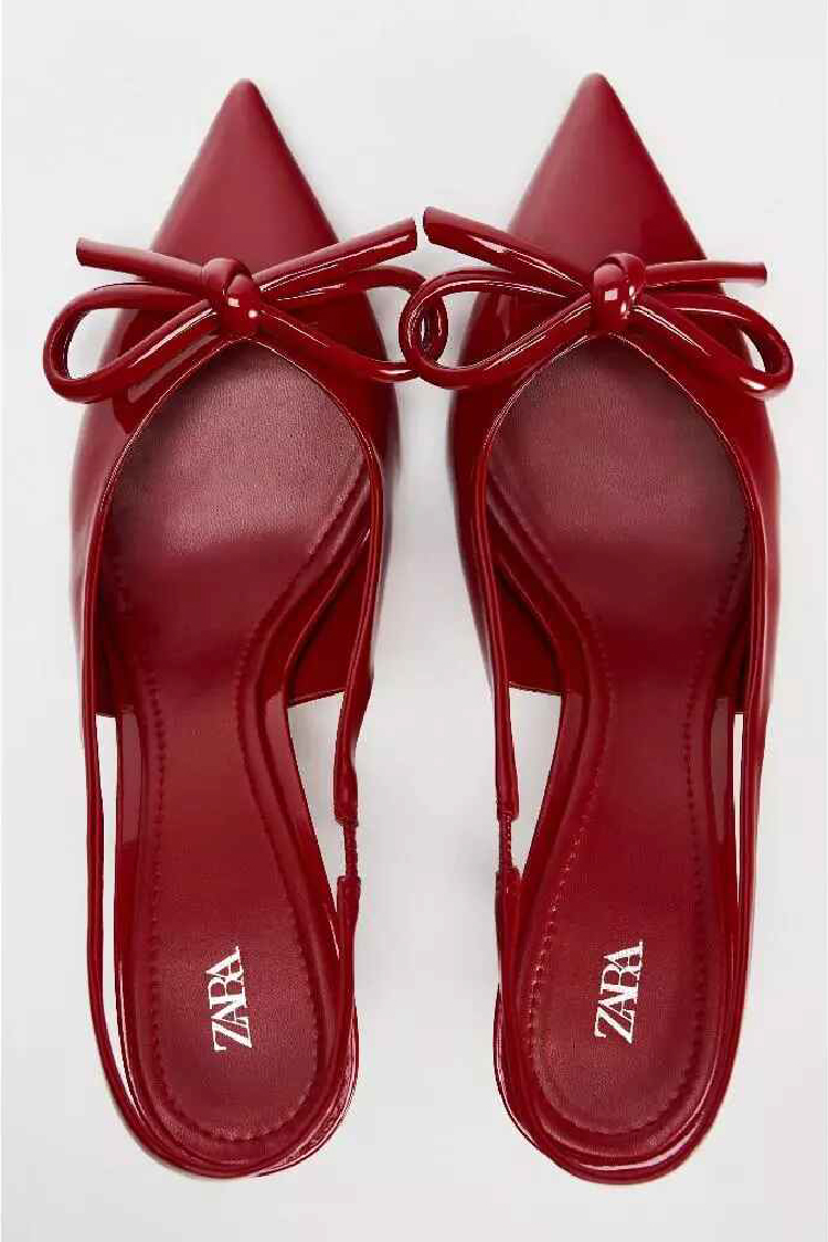 PATENT BOW HEEL SHOES