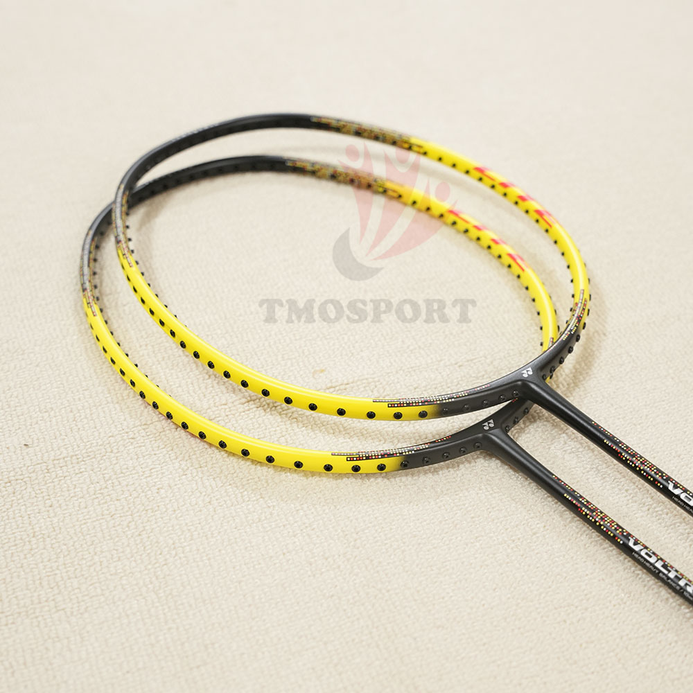 Vợt cầu lông yonex Voltric lite 4U5 Black Yellow