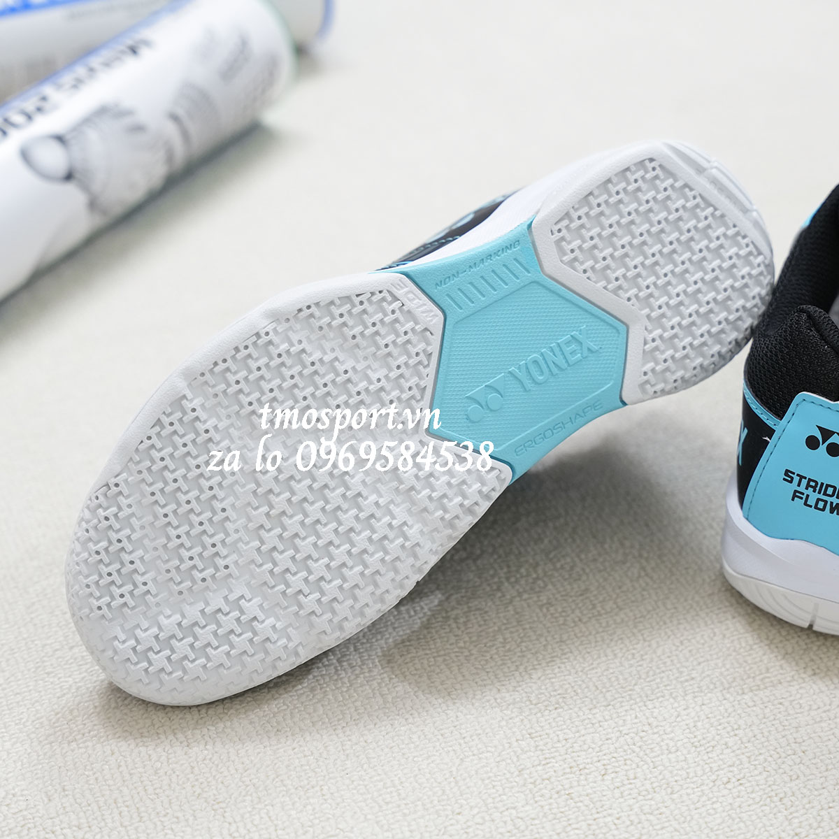 Giày cầu lông Yonex Strider Flow wide đen xanh