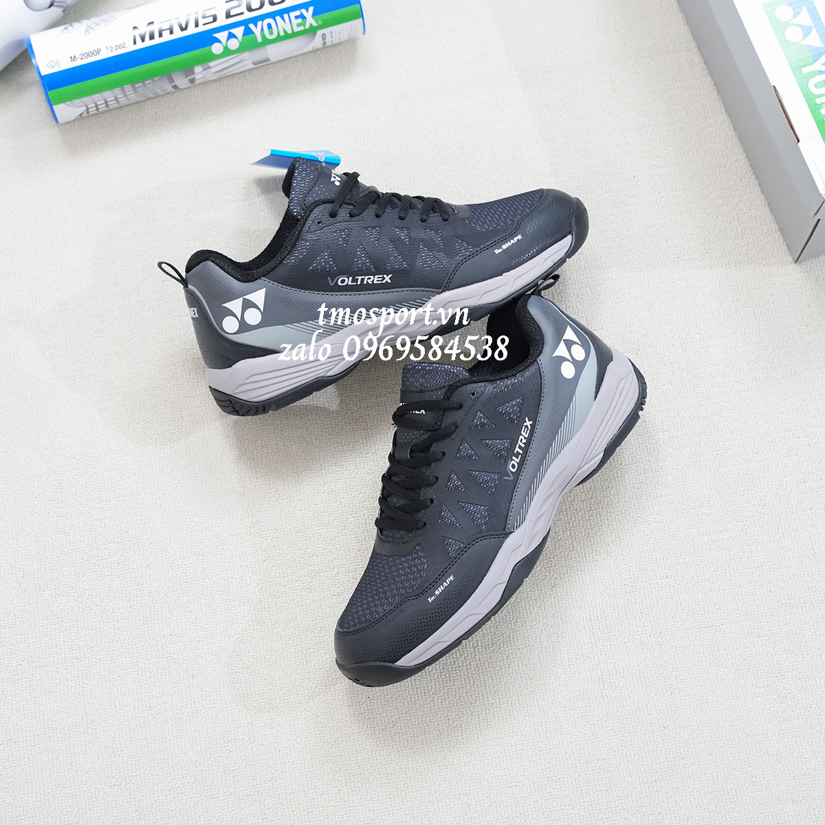Giày cầu lông Yonex Voltrex đen xám