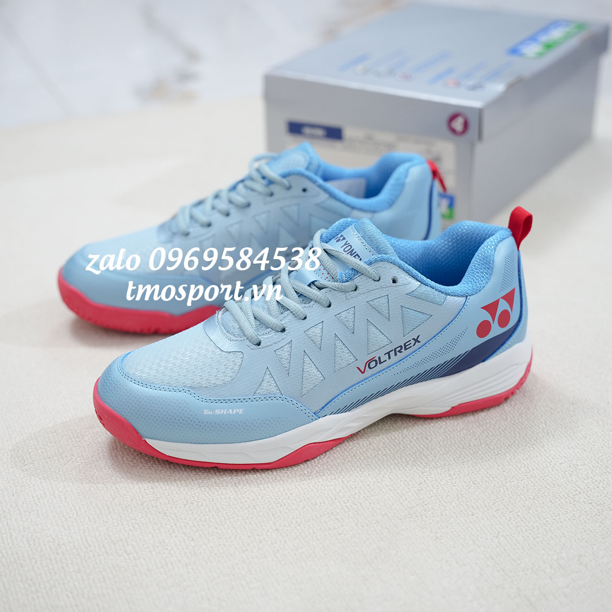 Giày cầu lông Yonex Voltrex xanh đỏ