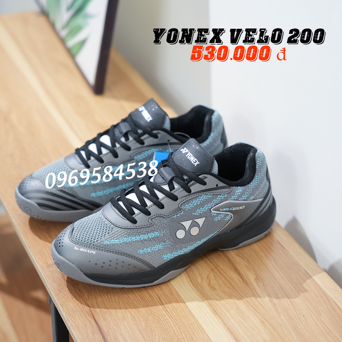 Giày cầu lông Yonex Velo 200 đen