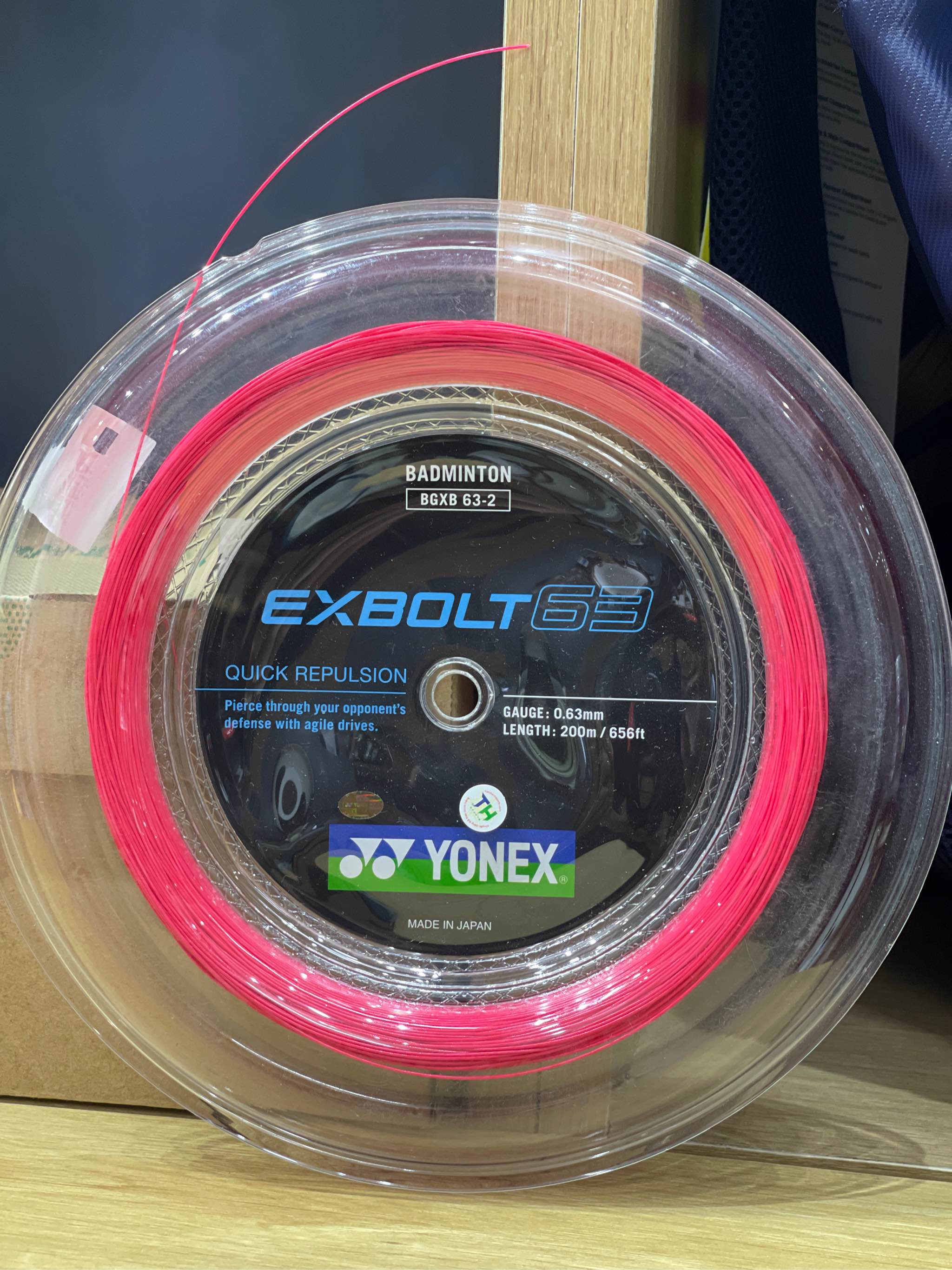Dây cước cuộn cầu lông yonex Exbolt 63 trợ lực nổ to