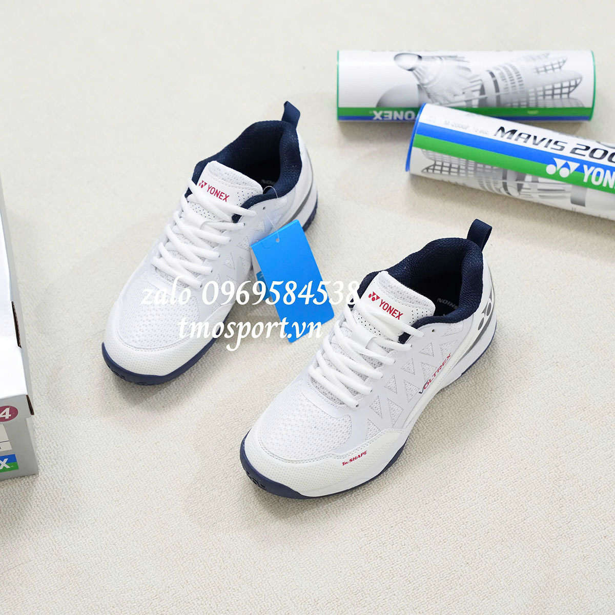 Giày cầu lông Yonex Voltrex trắng xanh navy