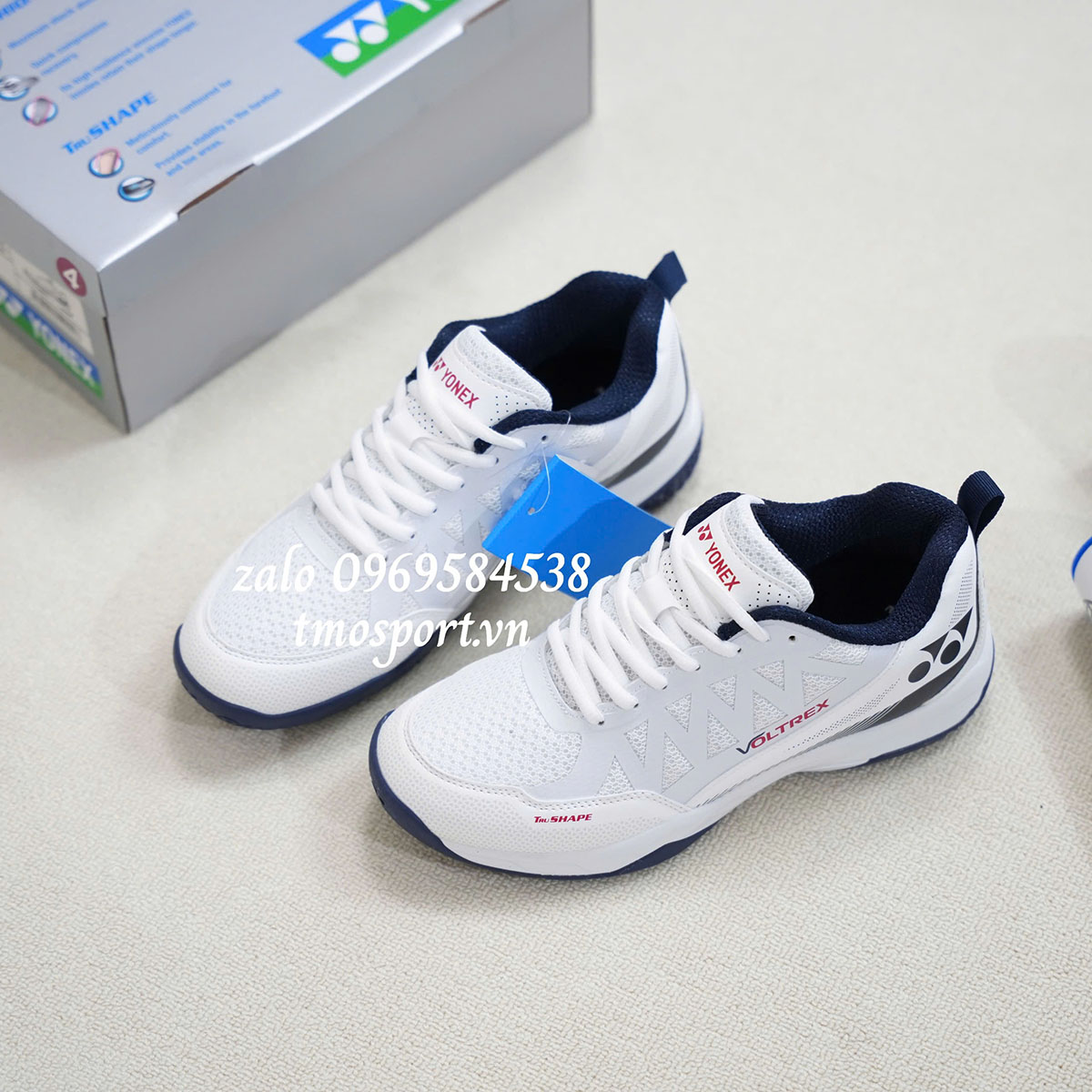 Giày cầu lông Yonex Voltrex trắng xanh navy