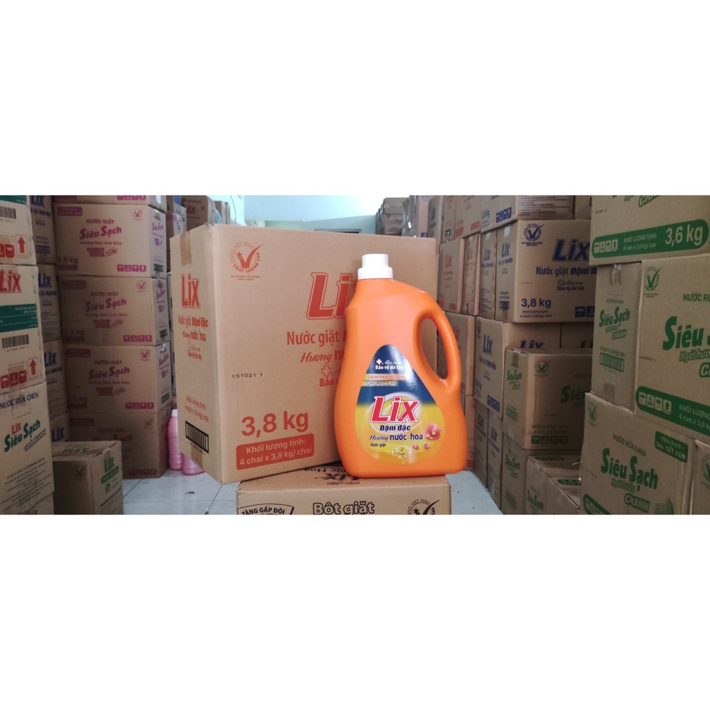 Nước giặt Lix Can 3,3 kg