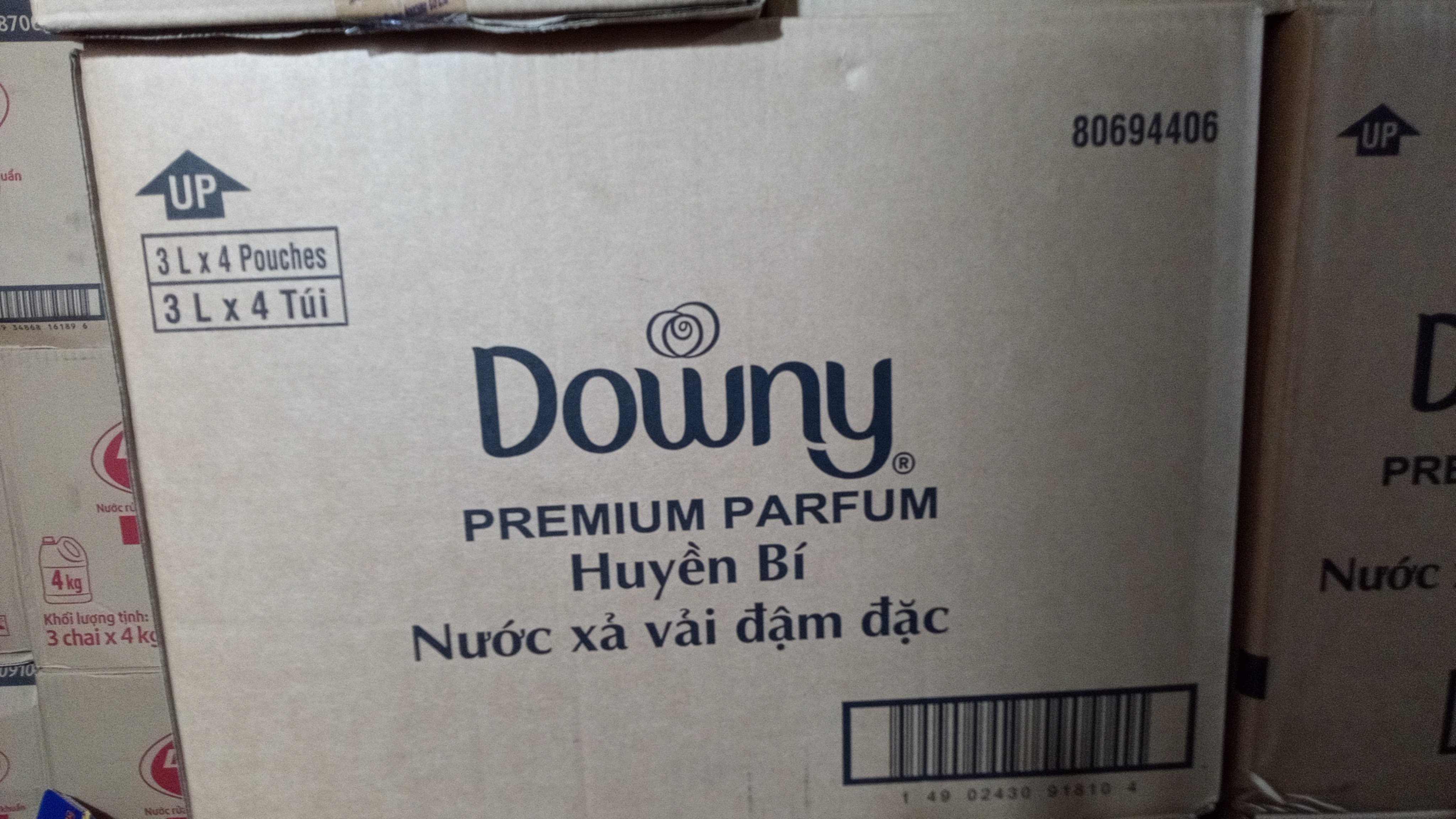 Downy Nước Xả Vải Hương Nước Hoa Đam Mê, Huyền Bí Túi-3L