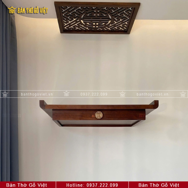 Bàn Thờ Treo Tường Gia Tiên Gỗ Hương Đá 89x48cm GV-TR117