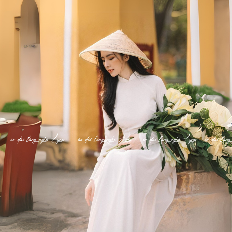 Áo Dài Màu Trắng Học Sinh Truyền Thống 4 Tà Chiffon Tay Dài Ôm Eo, Tôn Vóc Dáng Thanh Lịch Cuốn Hút