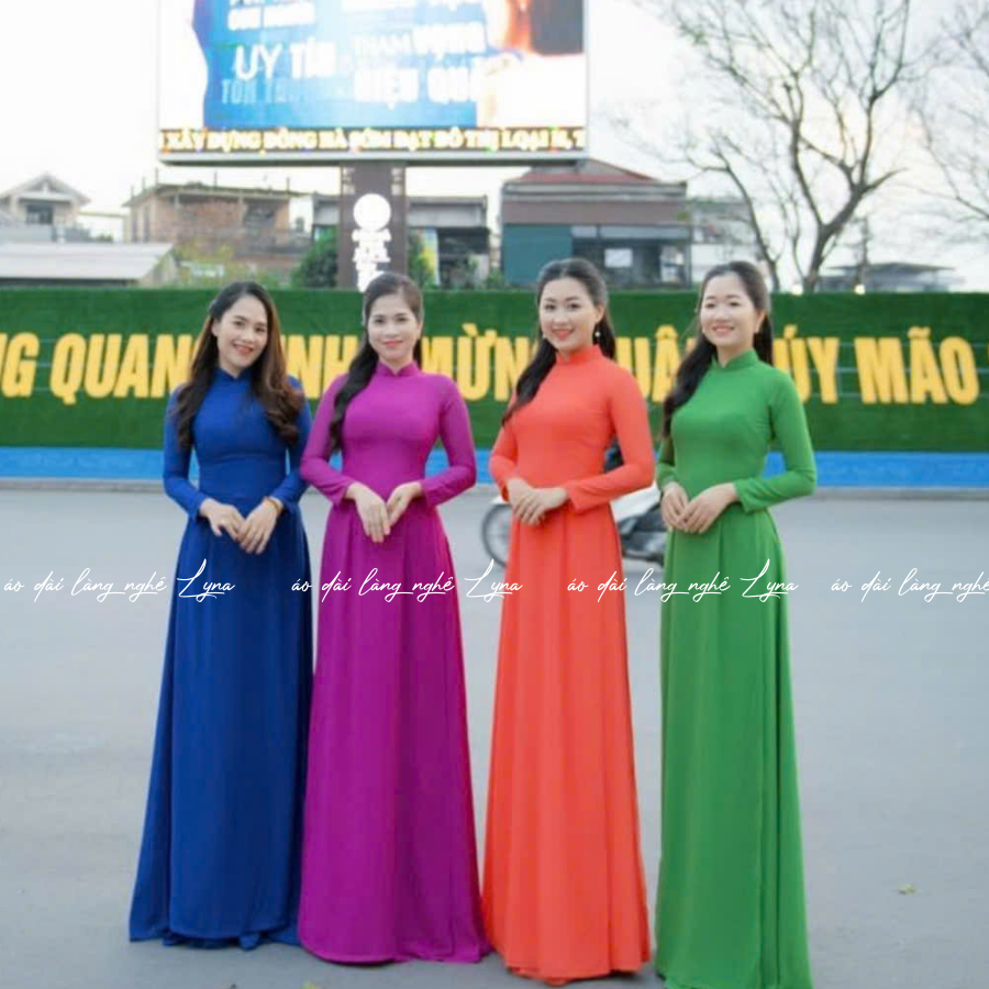 Áo Dài Màu Xanh Lá Truyền Thống 4 Tà Chiffon Tay Dài Ôm Eo, Tôn Vóc Dáng Thanh Lịch Cuốn Hút