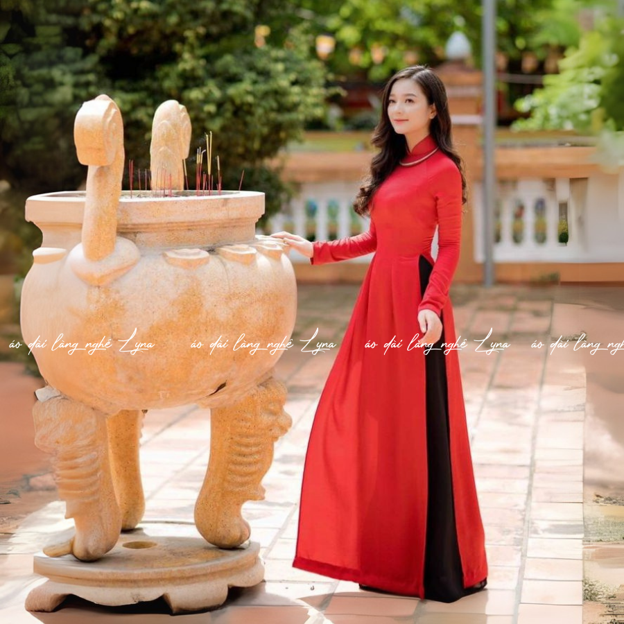 Áo Dài Màu Đỏ Truyền Thống 4 Tà Chiffon Tay Dài Ôm Eo, Tôn Vóc Dáng Thanh Lịch Cuốn Hút