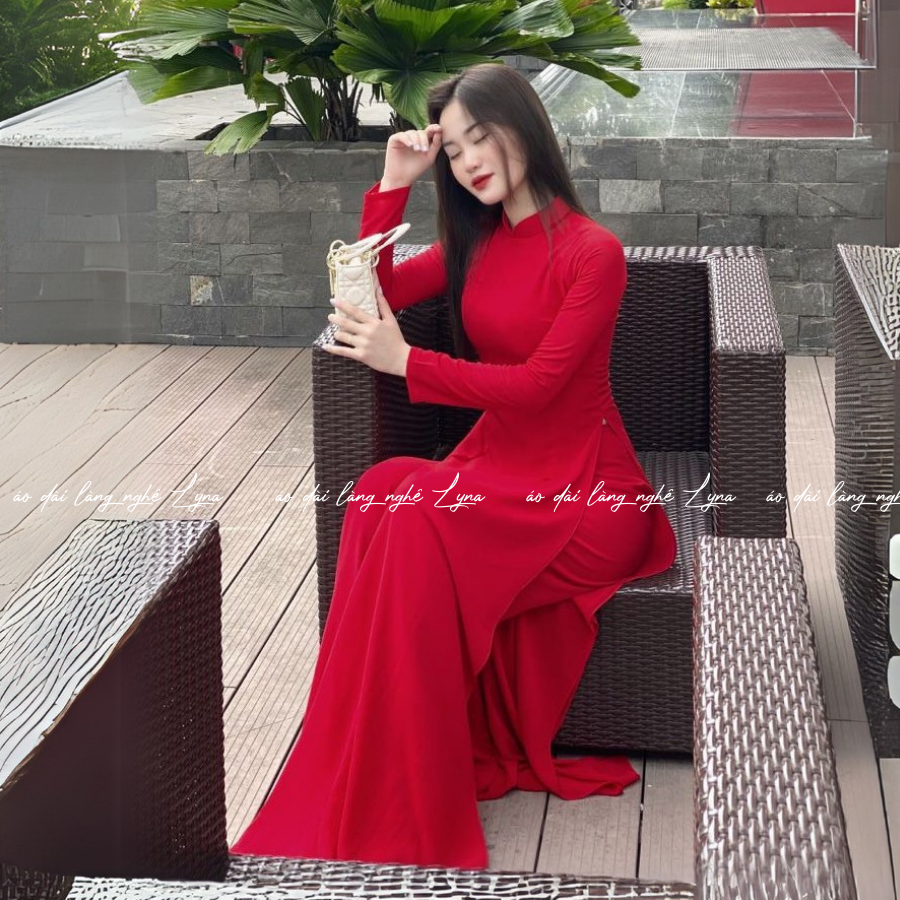 Áo Dài Màu Đỏ Truyền Thống 4 Tà Chiffon Tay Dài Ôm Eo, Tôn Vóc Dáng Thanh Lịch Cuốn Hút