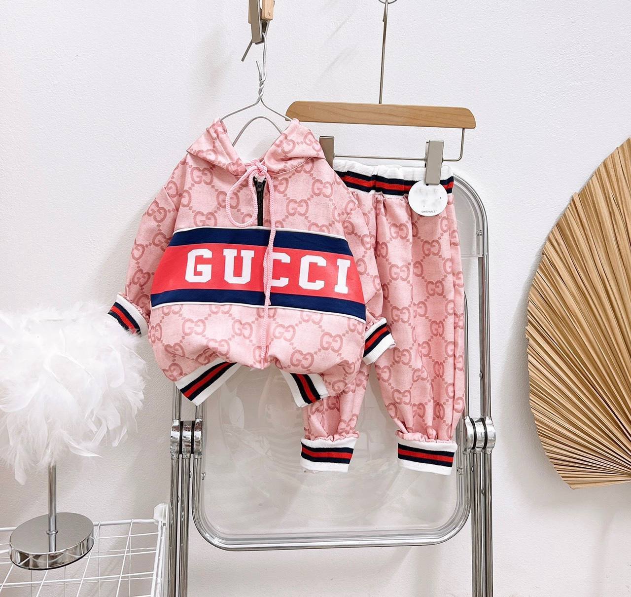 Bộ thể thao Gucci TỒN