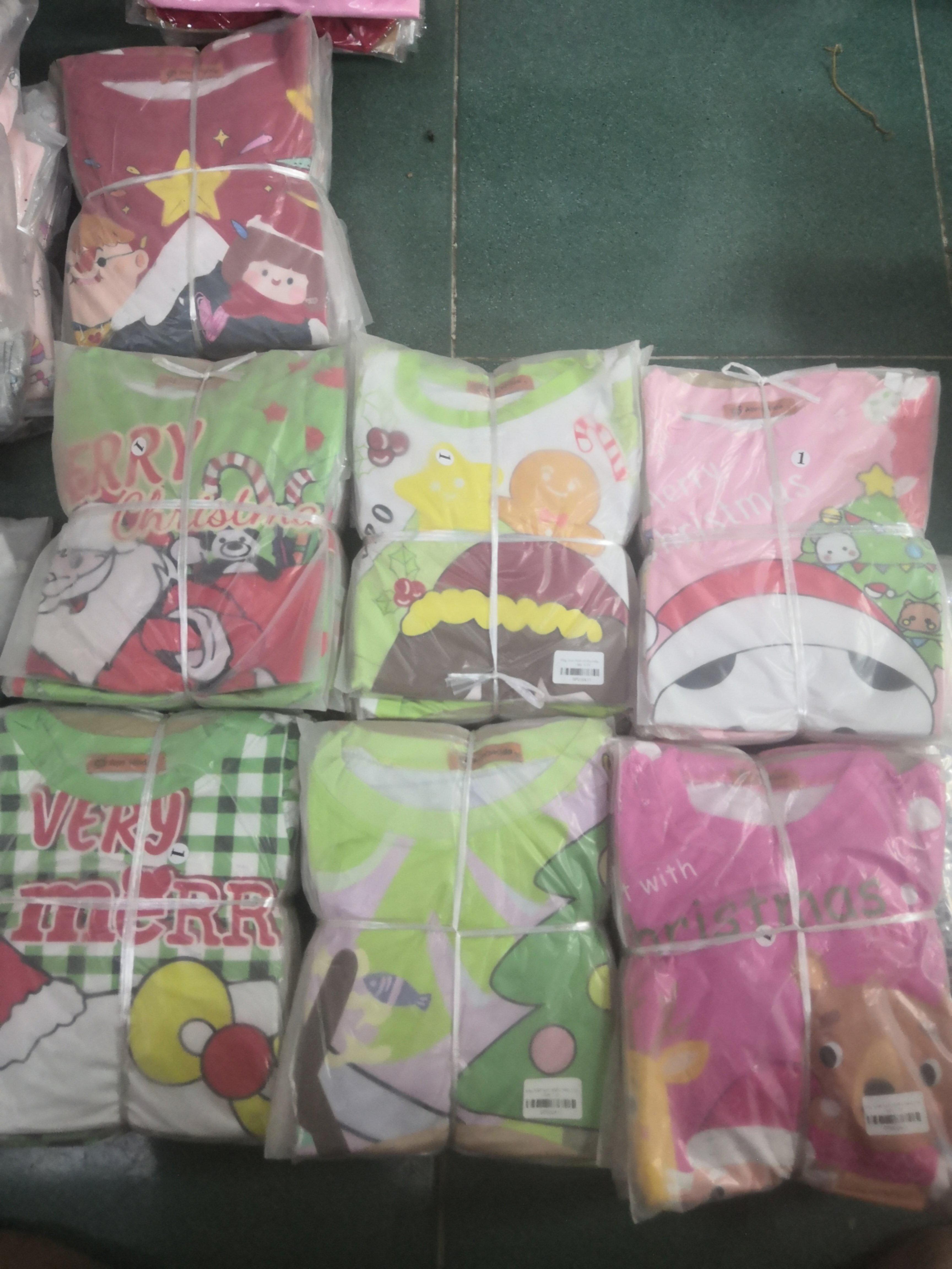 Váy hoạt hình Annskids ri10 TỒN
