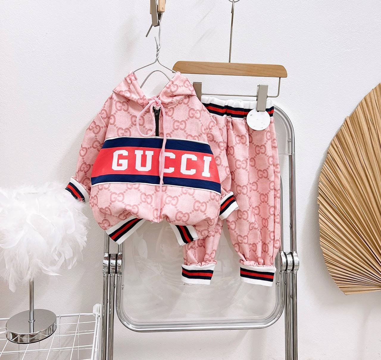 Bộ thể thao Gucci TỒN