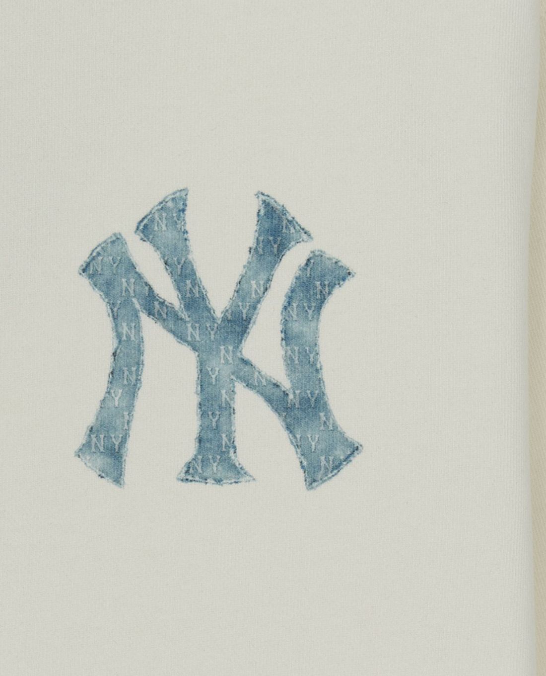 𝑨́𝒐 𝑴𝑳𝑩 𝑺𝒘𝒆𝒂𝒕𝒆𝒓 𝑫𝒆𝒏𝒊𝒎 𝑴𝒐𝒏𝒐𝒈𝒓𝒂𝒎