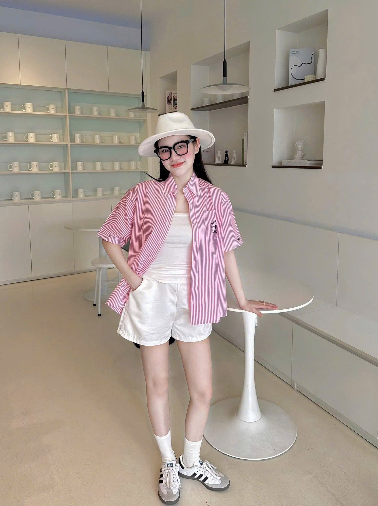 Sơ Mi Sọc Ngắn Tay