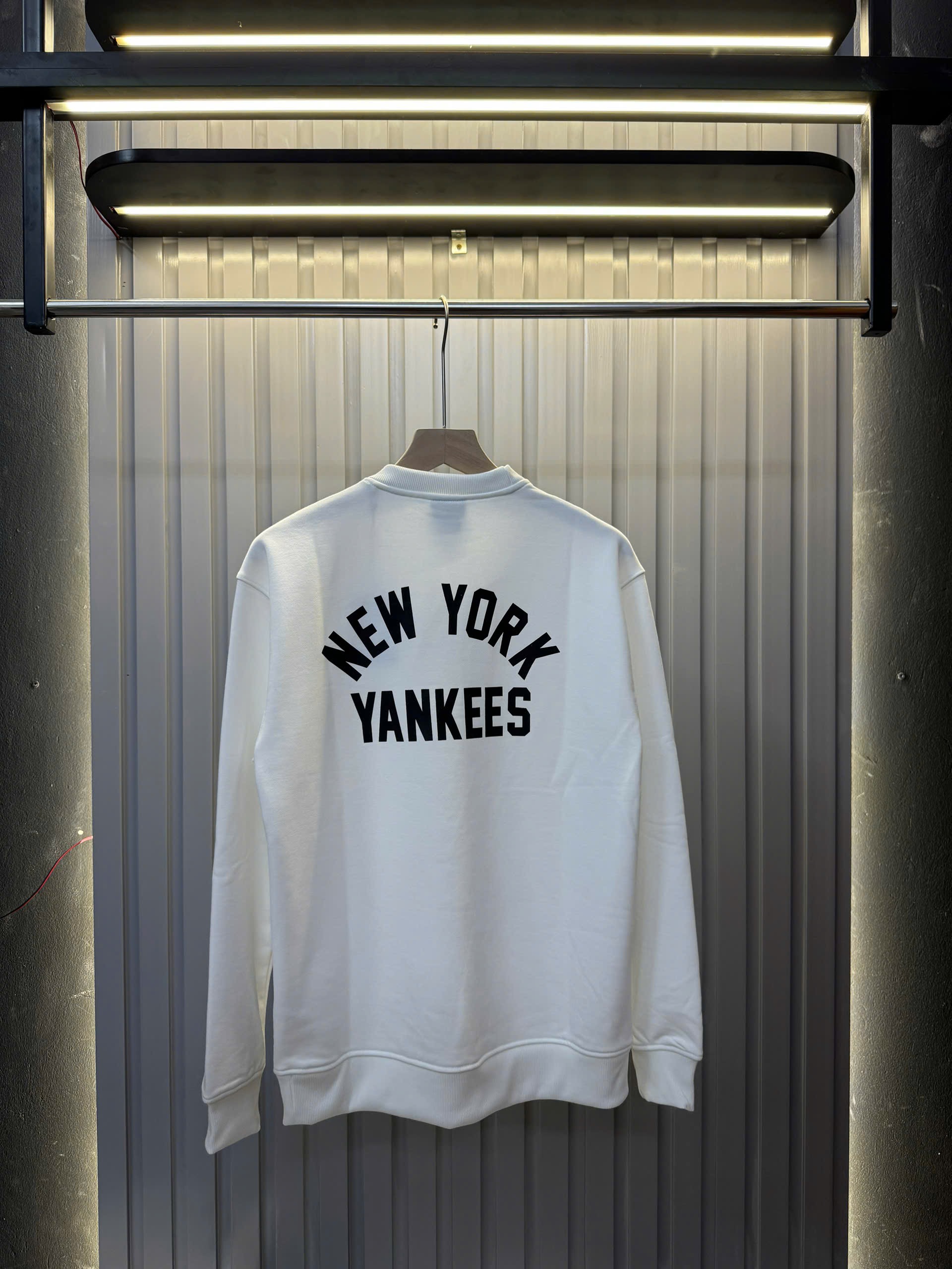 Áo Swt Chữ NY Lưng