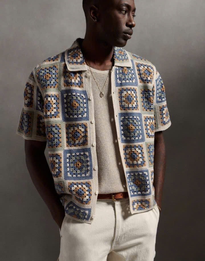 Áo sơ mi móc len hè