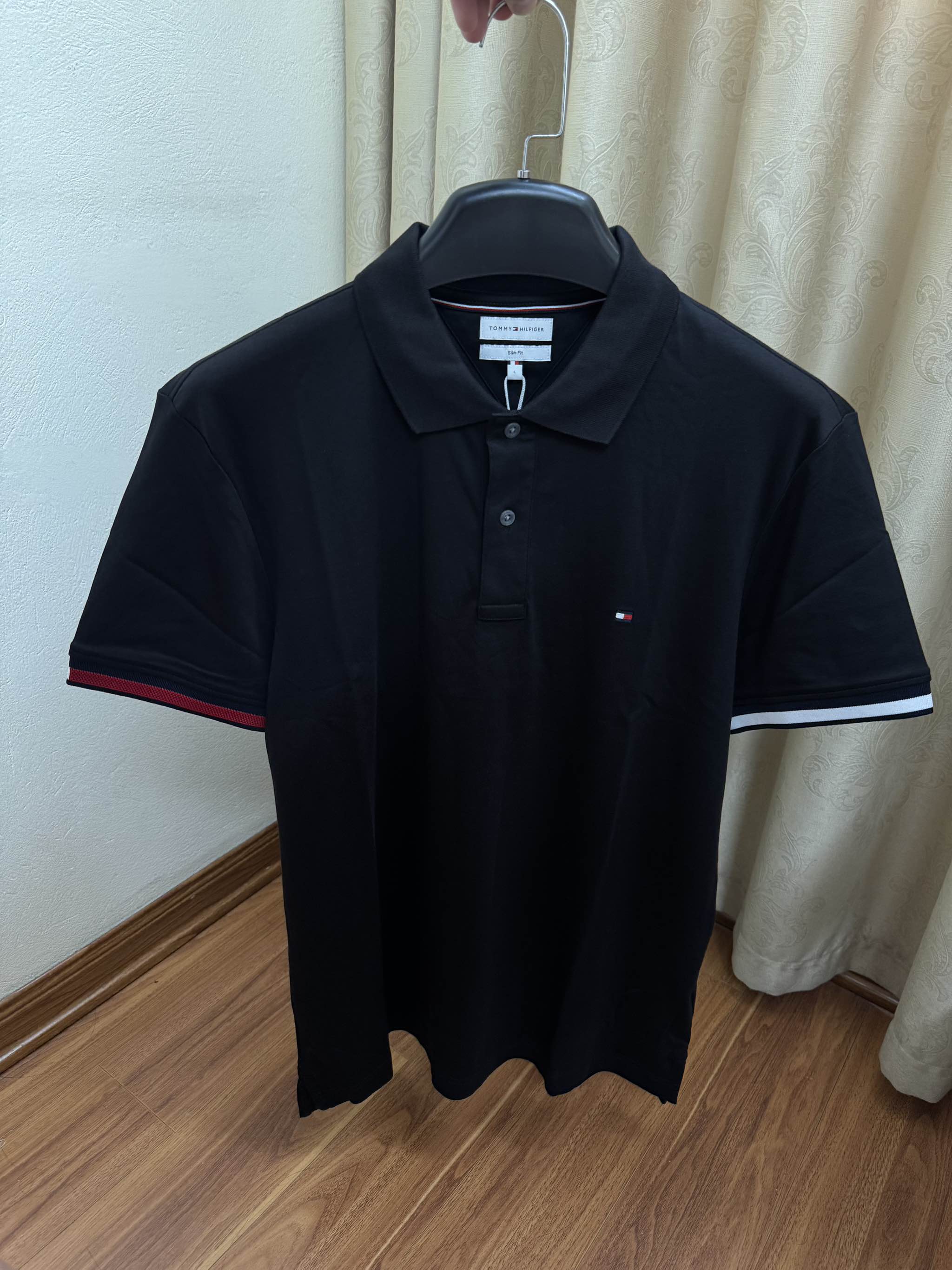 Polo Tôm slim viền tay