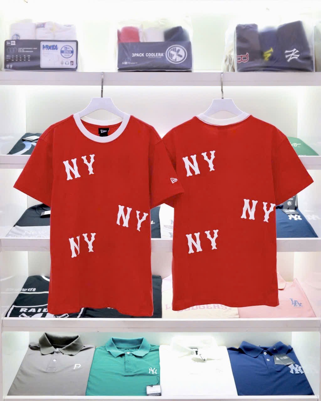 Áo Mono Cổ Màu Chữ Nổi