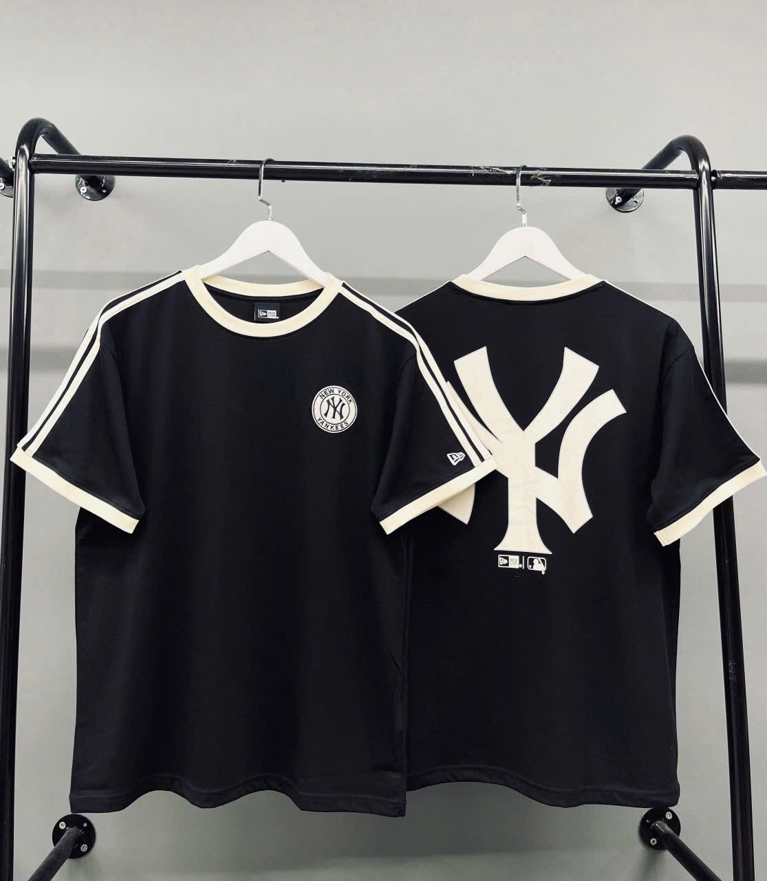 Áo Cổ Bo Viền NY