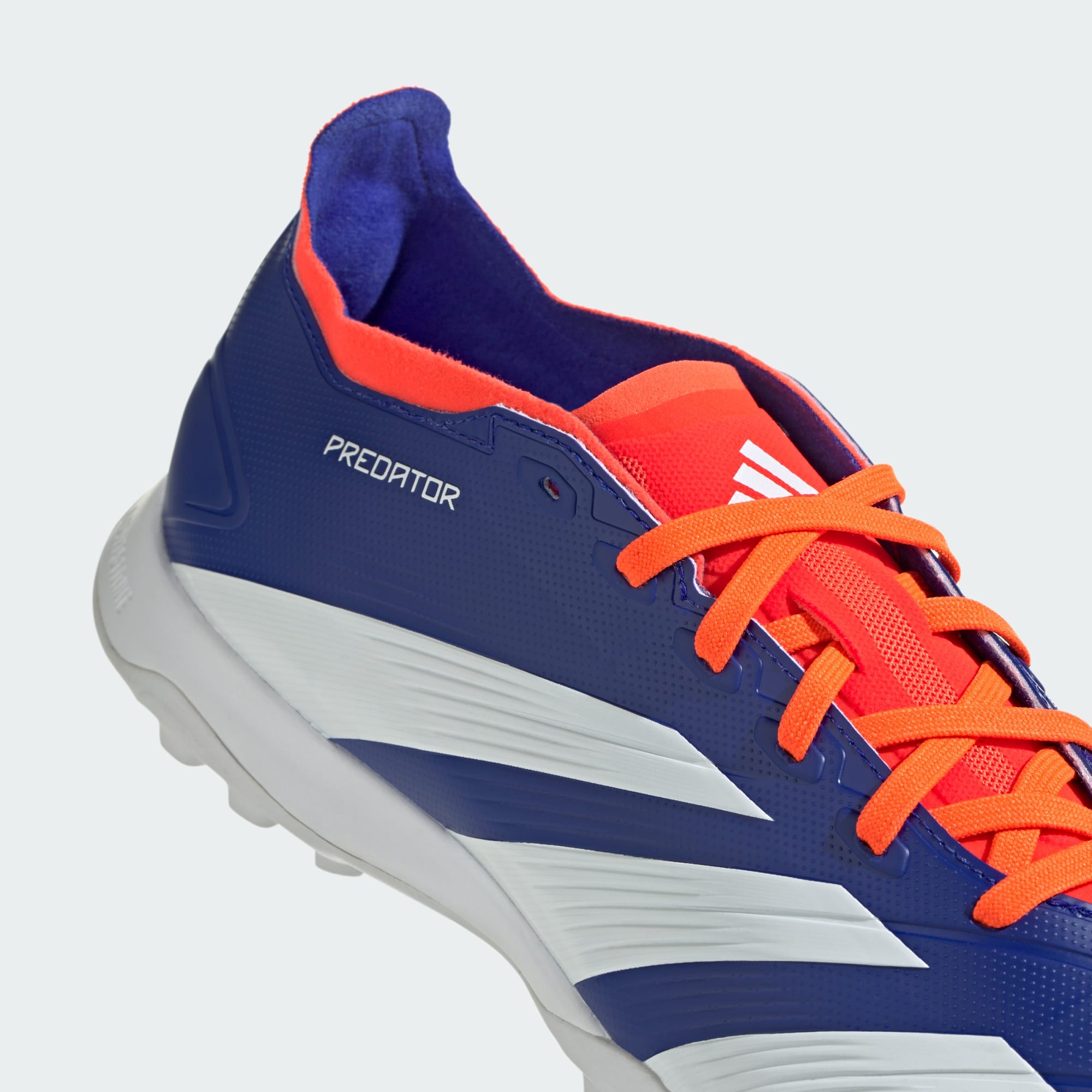 ADIDAS PREDATOR 24 LEAGUE L TF - ID0910 - XANH/TRẮNG
