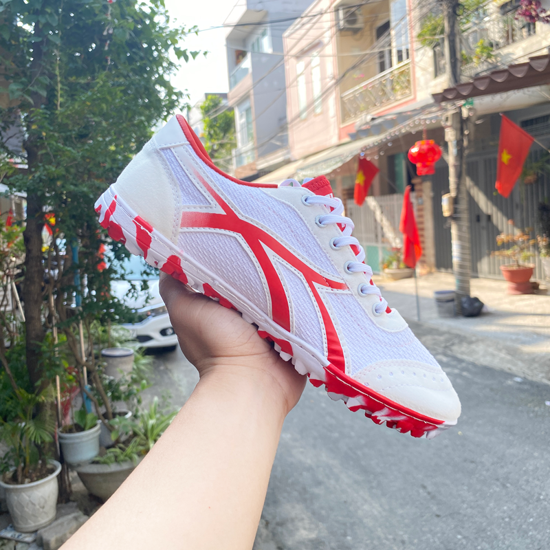 GIÀY BÓNG ĐÁ BATA RÁP ĐẾ AIRZOOM - BTR006