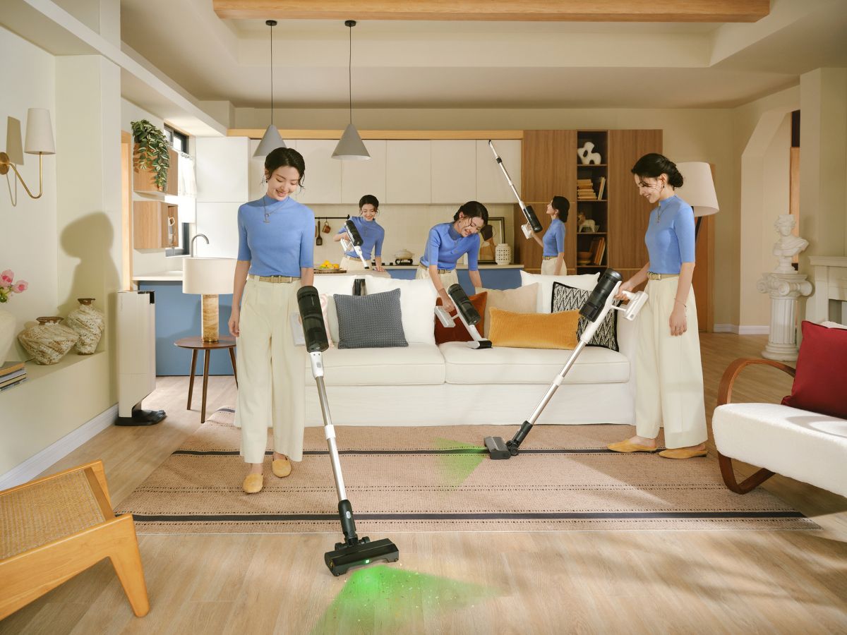 Có Nên Mua Máy Hút Bụi Cầm Tay? Lợi Ích & Kinh Nghiệm 2026