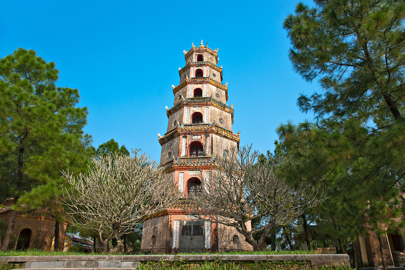 Tour HUẾ - QUẢNG TRỊ - QUẢNG BÌNH - VINH 4 ngày 3 đêm