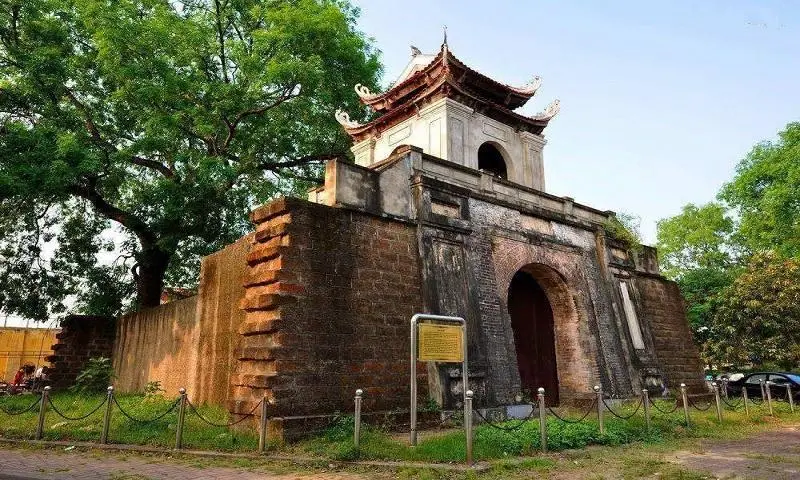 Tour HUẾ - QUẢNG TRỊ - QUẢNG BÌNH - VINH 4 ngày 3 đêm