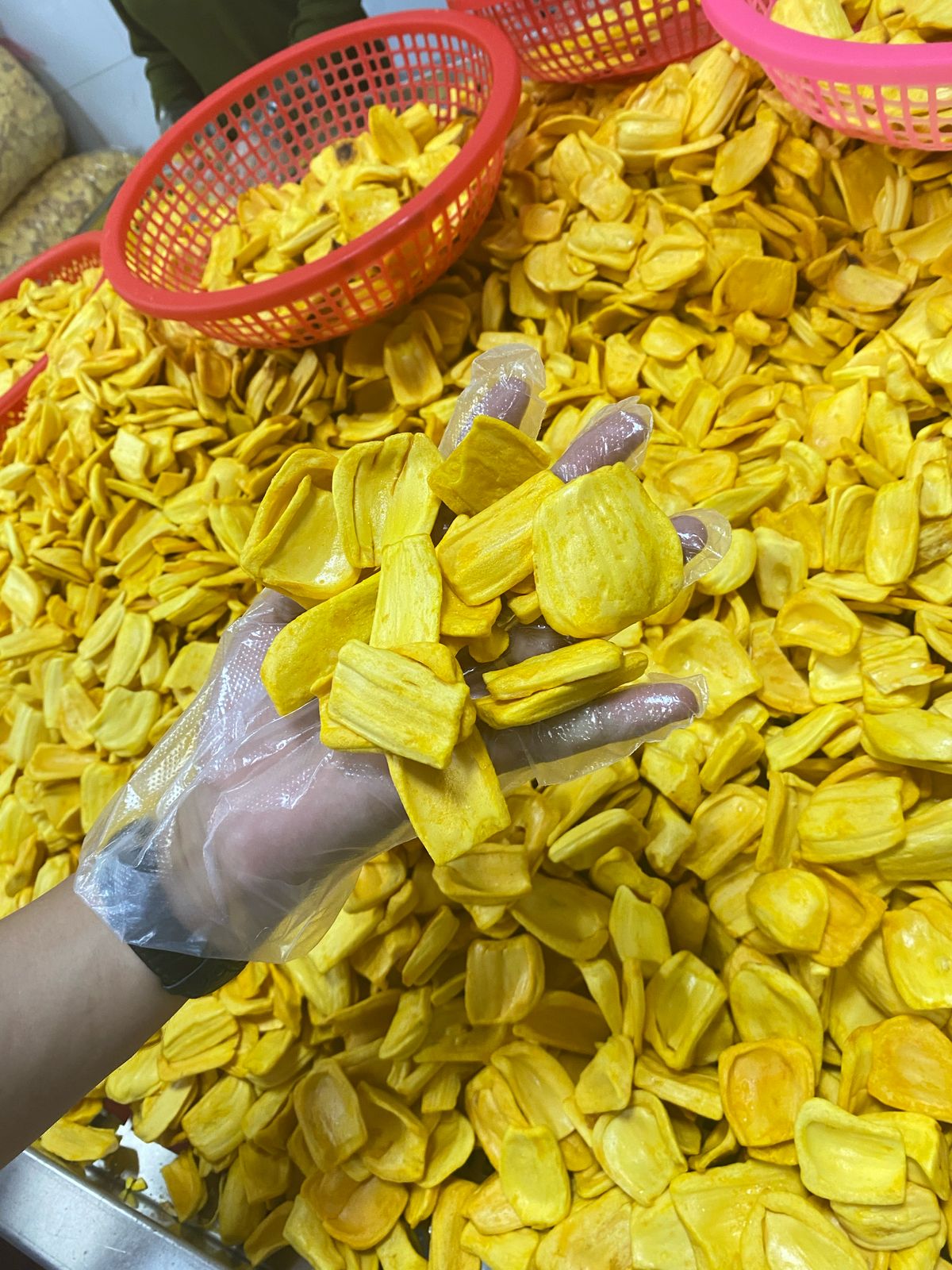 Popular Vietnamese Soft-Dried and Dried Fruits in the European Market