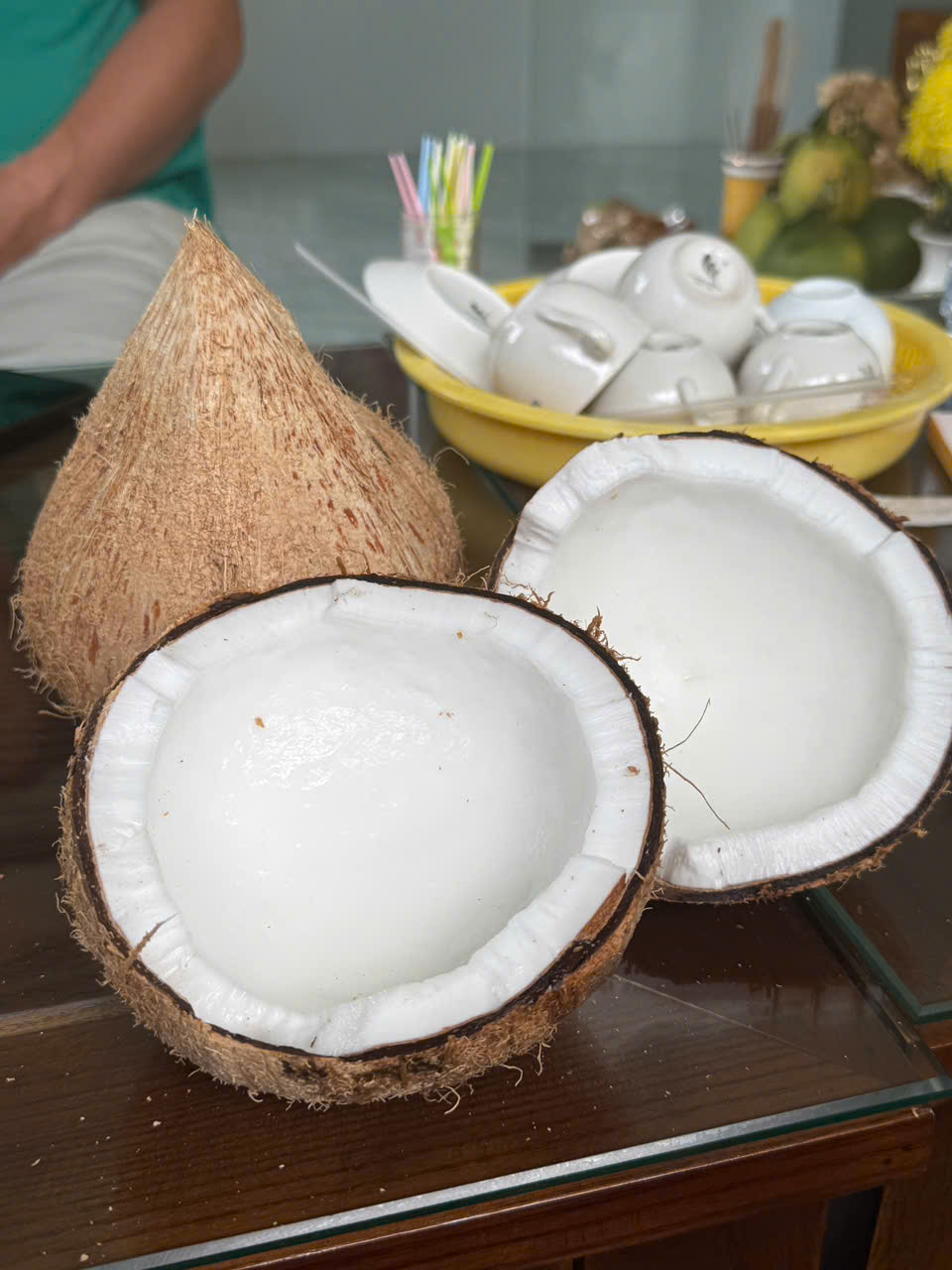 Vietnam Fresh Coconut Export Market Outlook – Summer 2026