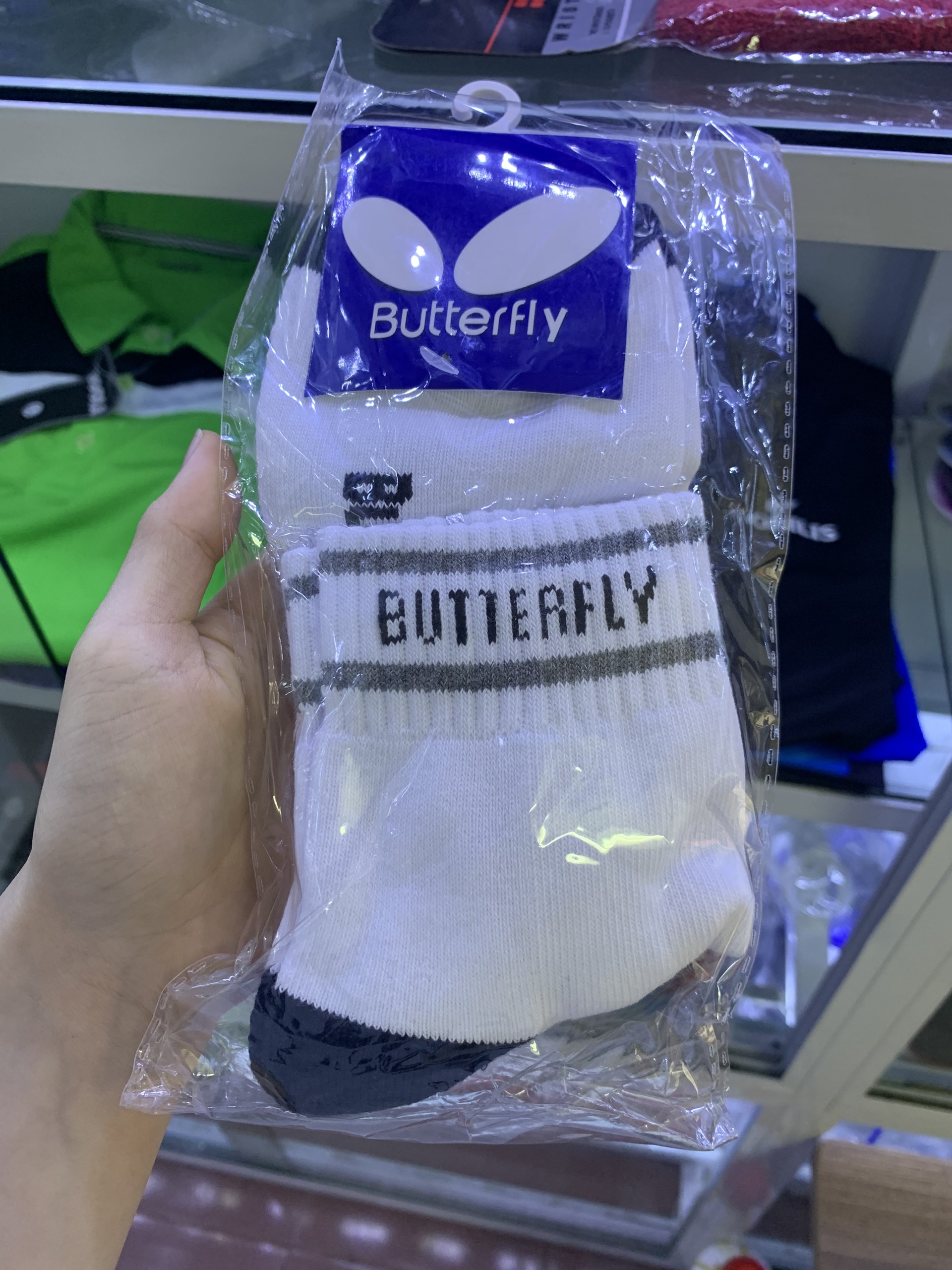 Tất Butterfly